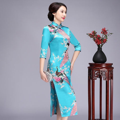 Chinese Traditional Dress Qipao ...